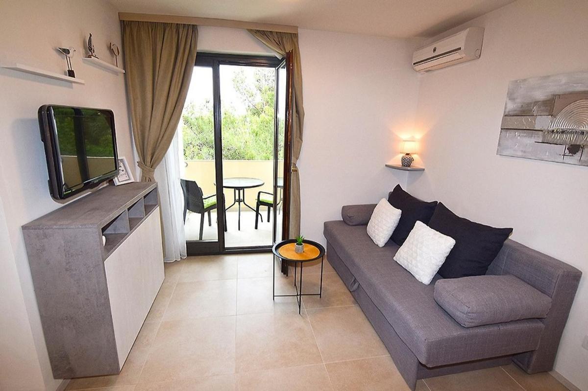 Sole Pula Apartman-Near Beach Eksteriør bilde